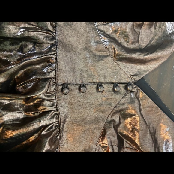 Guess bronze vneck sleeveless blouse top Venetia metallic medium top with peplum - Picture 5 of 9